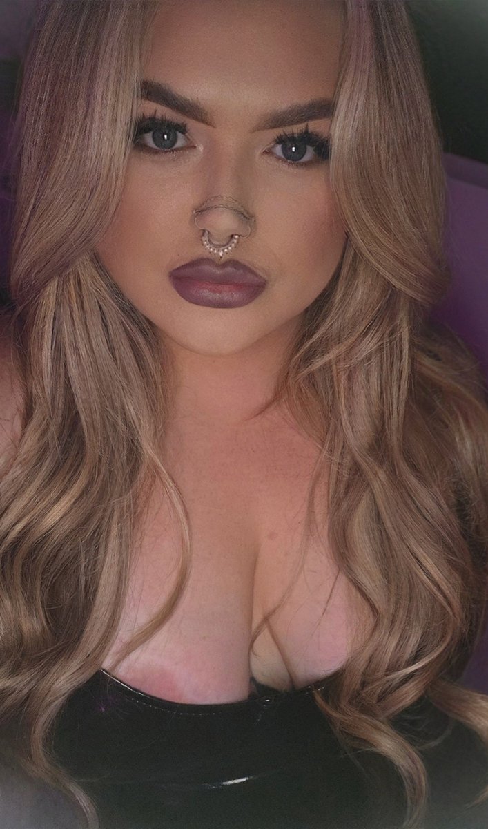 Misslauracoats's tweet photo. Easy 1k day. Yesterday was 2k 🥰

Forever greatful. https://t.co/bgbyLxIa11