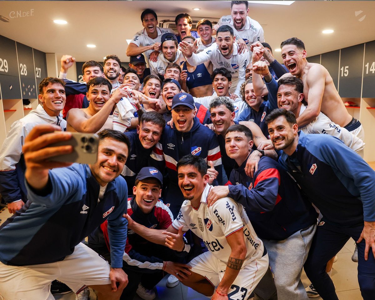laabdon's tweet photo. Volvieron a Montevideo con los tres puntos 🔥 https://t.co/izJsSwk8o8