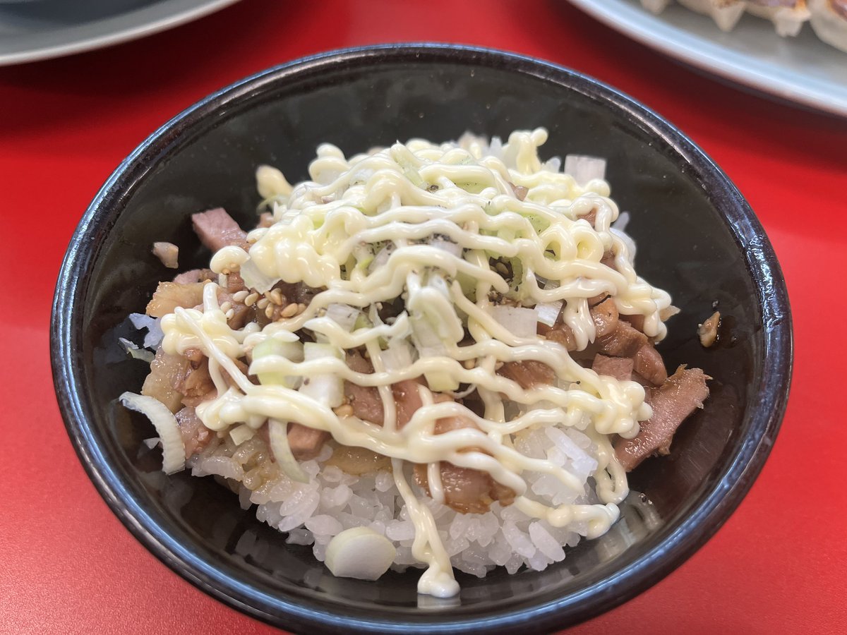 33qqn's tweet photo. ぜんぜん足りない https://t.co/fRv1UXDyhZ