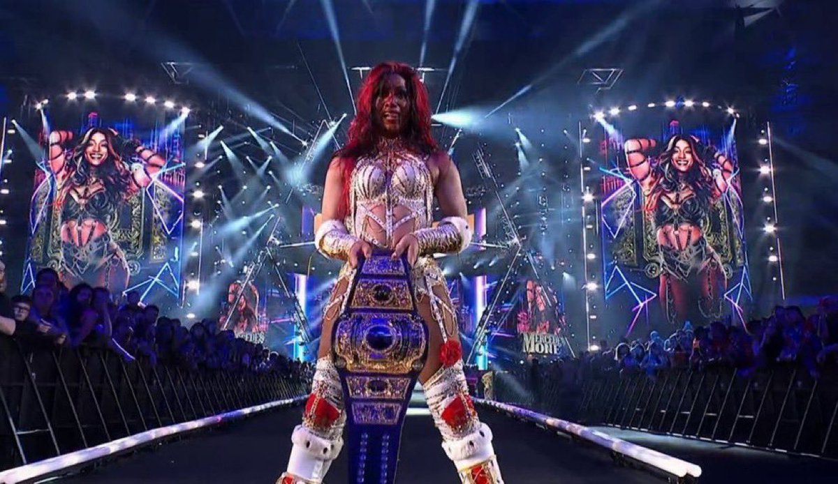 ddoubble07's tweet photo. All time performance from the greatest ever. https://t.co/58kpLYy3c4
