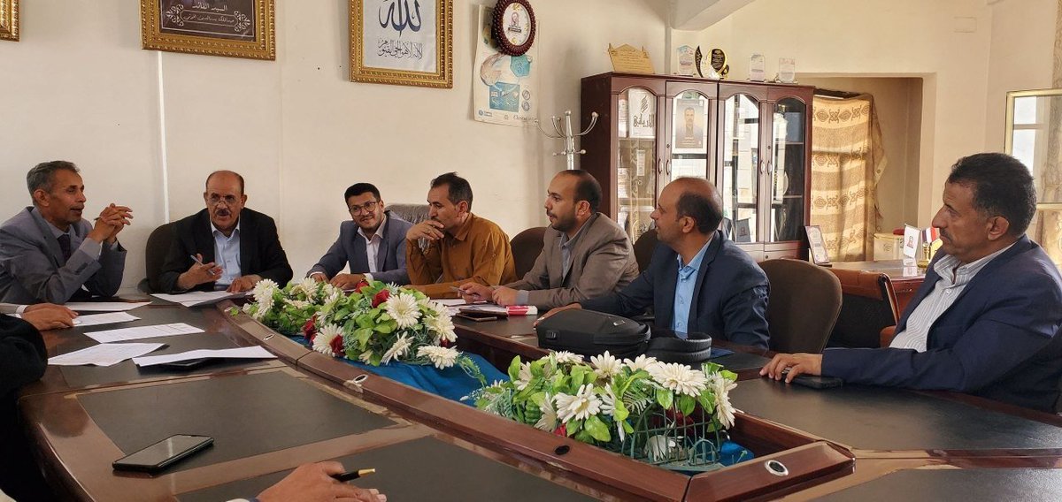usf_amran's tweet photo. اجتماع برئاسة رئيس جامعة عمران يناقش ترتيبات انعقاد المؤتمر الطبي السنوي الرابع لطب الأطفال
​ناقش اجتماعٌ عُقد اليوم بكلية الطب والعلوم الصحية بجامعة عمران، برئاسة رئيس الجامعة - رئيس المؤتمر الدكتور محمد حيدر الضلعي، مستوى التحضيرات والترتيبات الجارية https://t.co/4HniB9r3Bt