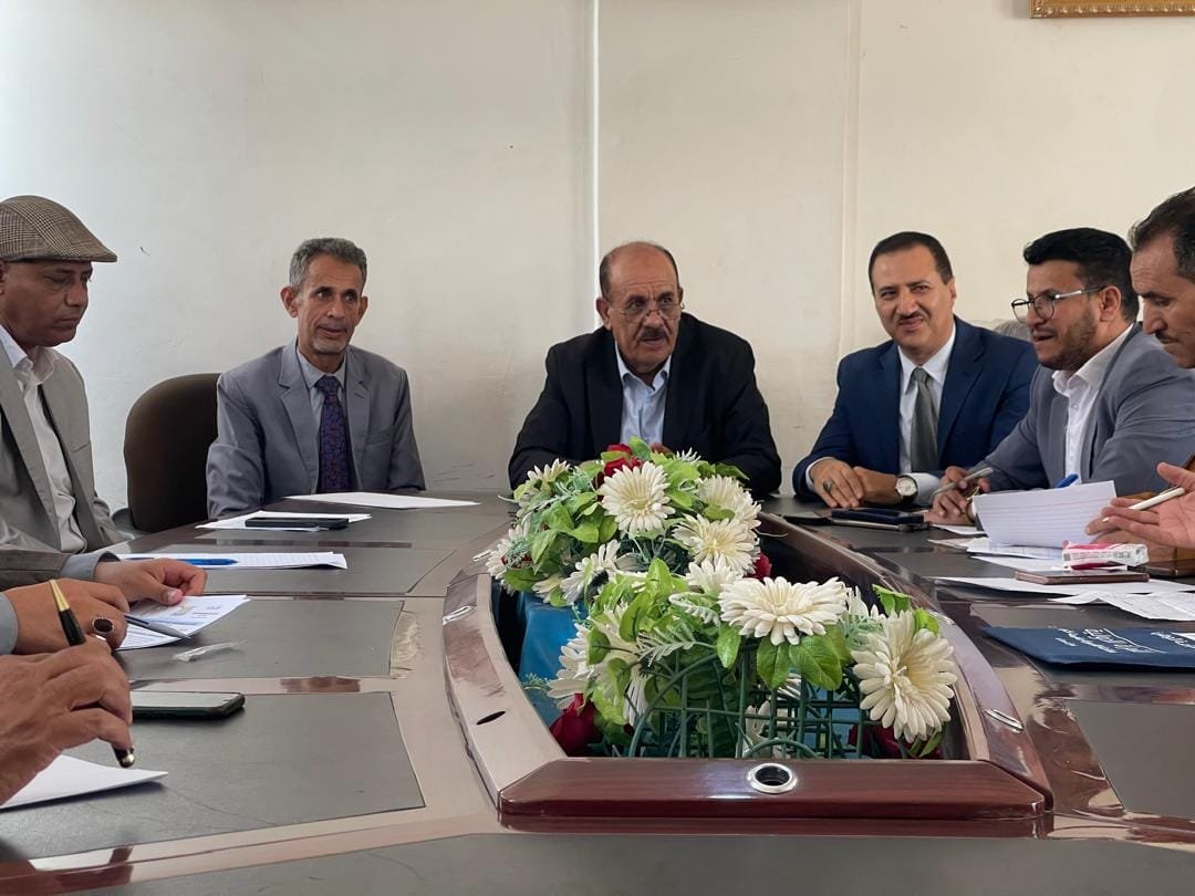 usf_amran's tweet photo. اجتماع برئاسة رئيس جامعة عمران يناقش ترتيبات انعقاد المؤتمر الطبي السنوي الرابع لطب الأطفال
​ناقش اجتماعٌ عُقد اليوم بكلية الطب والعلوم الصحية بجامعة عمران، برئاسة رئيس الجامعة - رئيس المؤتمر الدكتور محمد حيدر الضلعي، مستوى التحضيرات والترتيبات الجارية https://t.co/4HniB9r3Bt