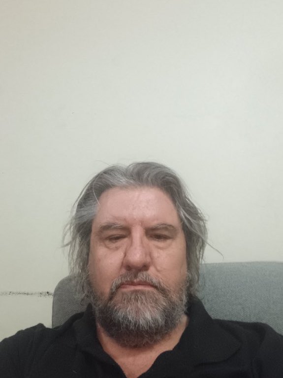 symodad6767's tweet photo. Let’s chat on zangi https://t.co/t53omLEWAJ