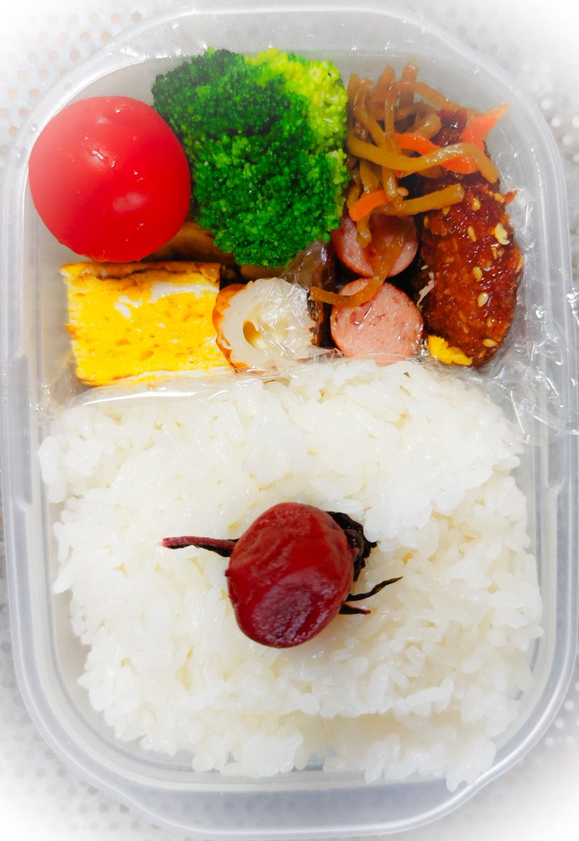 msts1781's tweet photo. おはようございます!
今日の牛タン県は曇りです☁
さて、���曜
1週間の始まりですね
週末はお酒を飲みながら推しの動画を見たり
子供と一緒にプリクラ撮りに行ったりと
とても充実した休日を過ごしました
なので今週もなんとか乗り越えて頑張れます✊
M!LKプリクラコラボ本当に良い企画でした📷️
皆様、気をつけて行ってらっしゃい
そして行ってきます
幸あれ