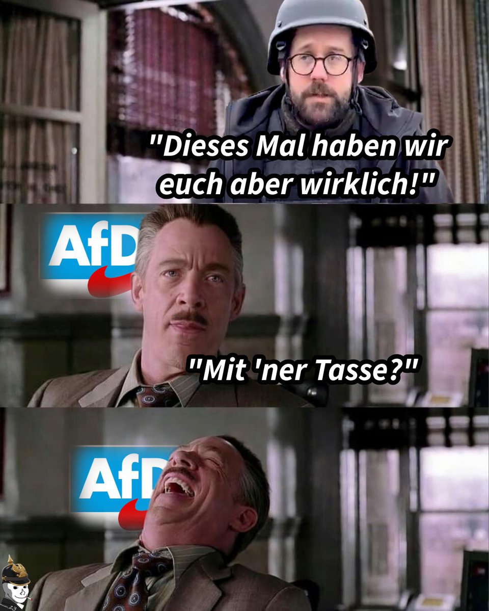 StevOoo71's tweet photo. @ClausTahler Wo gibt es diese böse Tasse zu kaufen????🤩

Möchte sie in meine Schrankwand, neben dem unterzeichneten Spiegel-Exemplar von Uli stellen. 
💙🤟😁 https://t.co/LeV4AdONwy