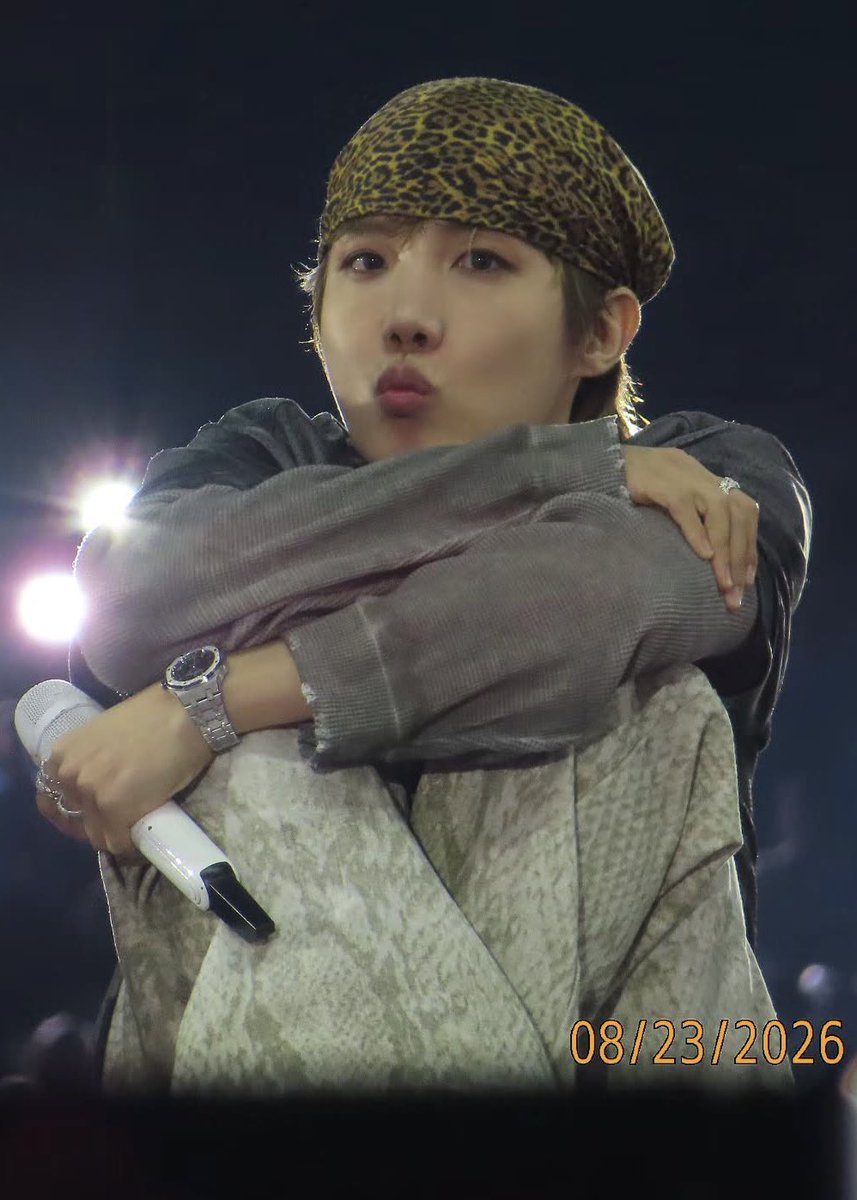 hobiroppi's tweet photo. my hobi ♡ https://t.co/wvgFaCZnef