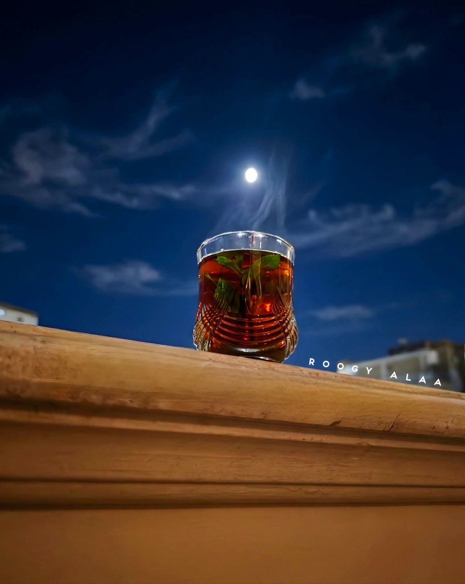 mooony_2007's tweet photo. جَارَةُ الْقَمَرِ 🌙 https://t.co/vsNaHZABVc