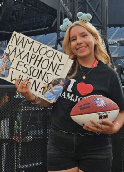 Jantar127's tweet photo. You spend time on Reddit calling Namjoon the worst person in the world, then show up at his concert in the front row wearing an “I love Namjoon” shirt, a Koya choker, and holding a banner for him. That isn’t just inconsistency. It’s a performance.

A lot of this is driven by the internet’s reward system. Outrage, pile-ons, and “hot takes” get attention. Calling someone out in a comment section can feel like taking a stand. It costs nothing and often earns approval from the people watching. Showing up in real life is different. The concert, the merch, the banner, the proximity those are harder to fake. When the same person who cursed him online is now sitting there asking him, in effect, to notice them, the earlier posture looks less like principle and more like content.

This isn’t new. Some people treat fandom as a stage for identity: they perform disgust when it scores points, then perform devotion when the lights are on and the person is actually there. The result is hypocrisy that is obvious to anyone paying attention. If the dislike were real and consistent, they wouldn’t be in the front row wearing his character around their neck. If the love were real and consistent, they wouldn’t be writing those posts.

The pattern is the same whether it’s one person or a repeating type: online they write as if they have nothing but contempt; in person they act as if they would lick the ground he walks on. That isn’t complexity. It’s two different audiences and two different incentives. One is for validation from strangers on a forum. The other is for the chance to be seen by the person they claimed to despise.

You don’t have to understand every motive to see the contradiction. People who do this aren’t making a coherent argument. They’re collecting reactions in one place and chasing proximity in another. That’s why it keeps happening, and why it still looks like the same cheap performance every time.