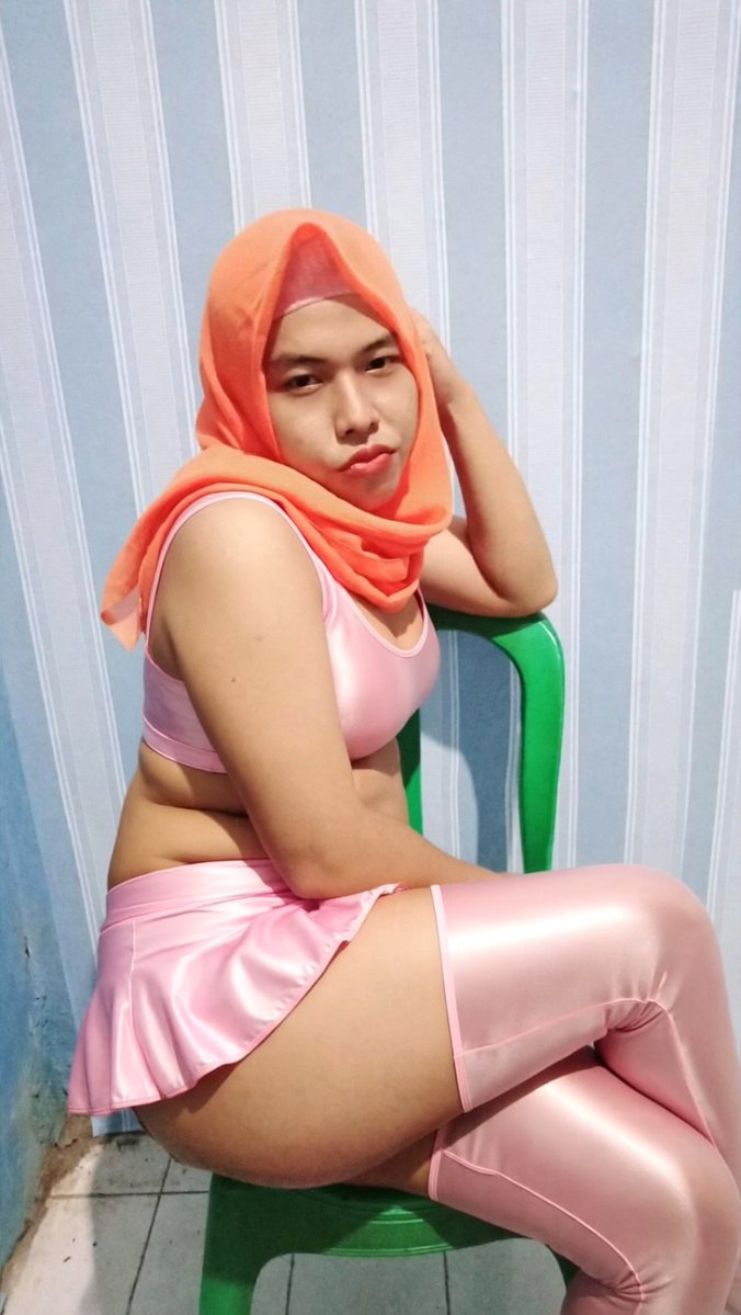 dptcdr2's tweet photo. #cder #cderindo #cderindonesia #Crossdresserindonesia #crossdresser #cd #cderjilbab #crossdresserjilbab #crossdresserIndo #femboy https://t.co/S6p9g7COOA