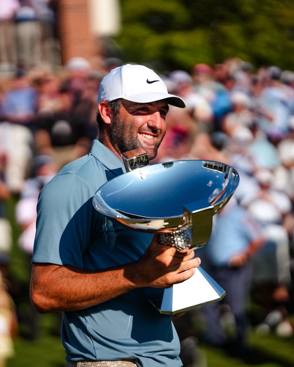 TOURChamp's tweet photo. First look at the champ!

@PGATOUR https://t.co/LYr678mJbD