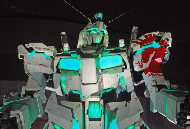 hobby_magazine's tweet photo. 【週末の話題】いよいよグランドフィナーレ！8月31日で展示を終了する「実物大ユニコーンガンダム立像」のファイナルセレモニーが開催！

https://t.co/Rj3acV9trx

#ユニコーンガンダム #gundam #実物大立像 https://t.co/d4gmsejhZ5