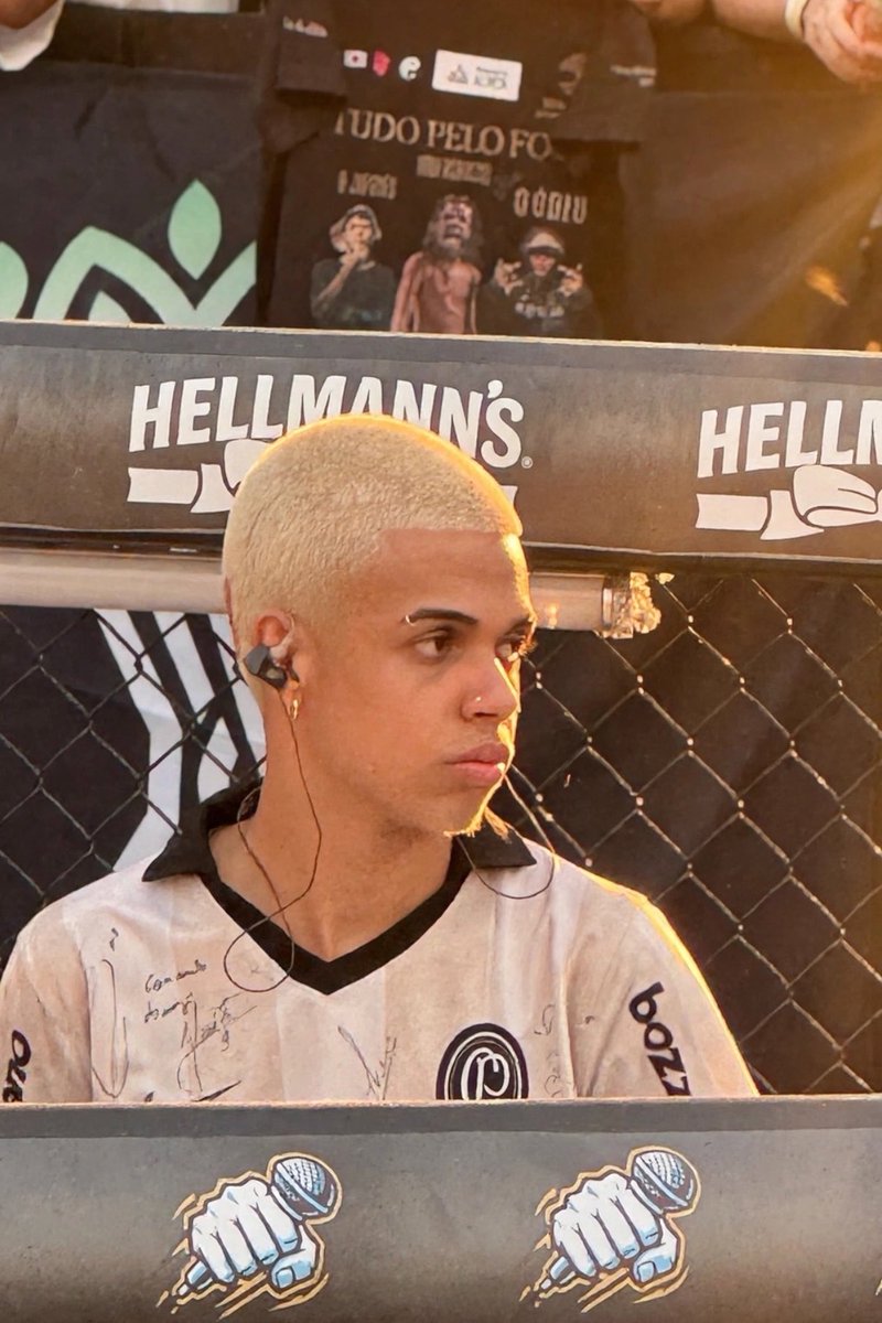 CentralJotapeMC's tweet photo. Como esquecer do Emicida dizendo: “Você salvou o RAP” pro Jotape ? https://t.co/7b0x9AD35v