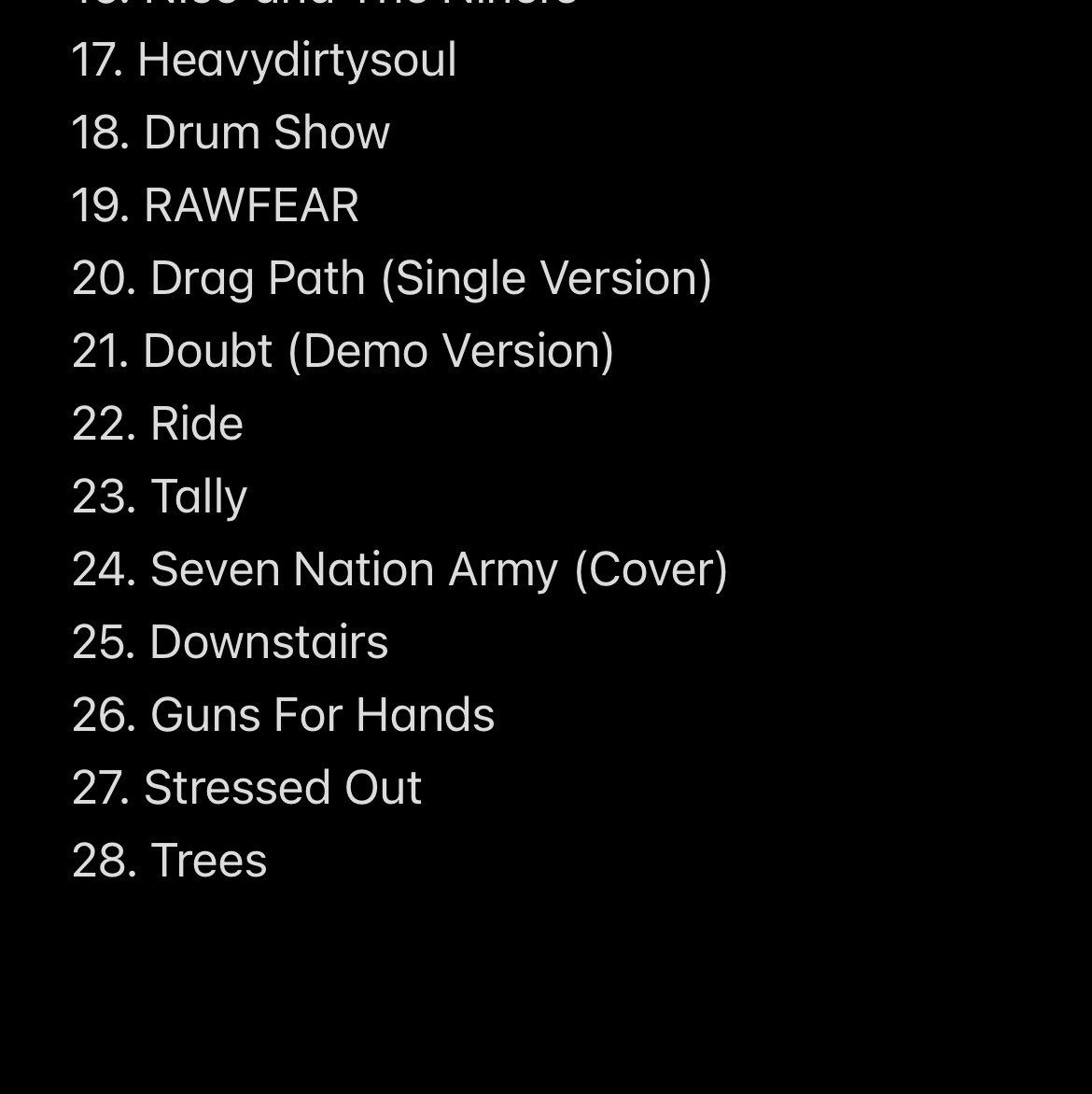 BanditosAtDema's tweet photo. TWENTY ONE PILOTS SEUS CACHORROS!! eu quero essa setlist no rock in rio! 
Confira a setlist da banda no festival all points east... https://t.co/5TMQxjV8bE