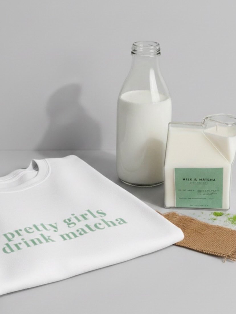 LuvCrysSmith's tweet photo. pretty girls drink matcha tees ☕️ https://t.co/W1wKVozHIh