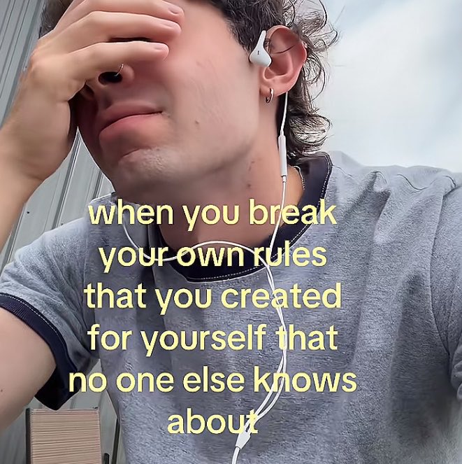 dittomeows's tweet photo. having an ed be like: https://t.co/JSFVfiqAjR