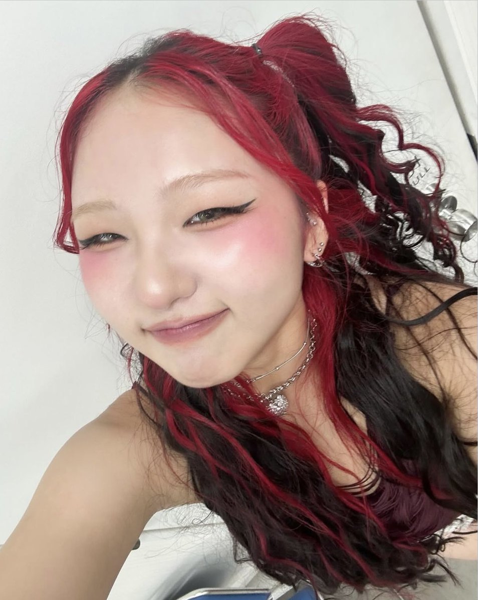 o33819's tweet photo. チカお誕生日おめでとう🎂❤️❤️
チカが楽しそうに歌ってるだけで幸せ（ᵒ̴̶̷̥́_ᵒ̴̶̷̣̥̀ ）♡いつも最高の音楽をありがとう！
大好きだよ！！！

 #HANA 
 #CHIKA 
 #HAPPYCHIKADAY https://t.co/WhzijXtKSE