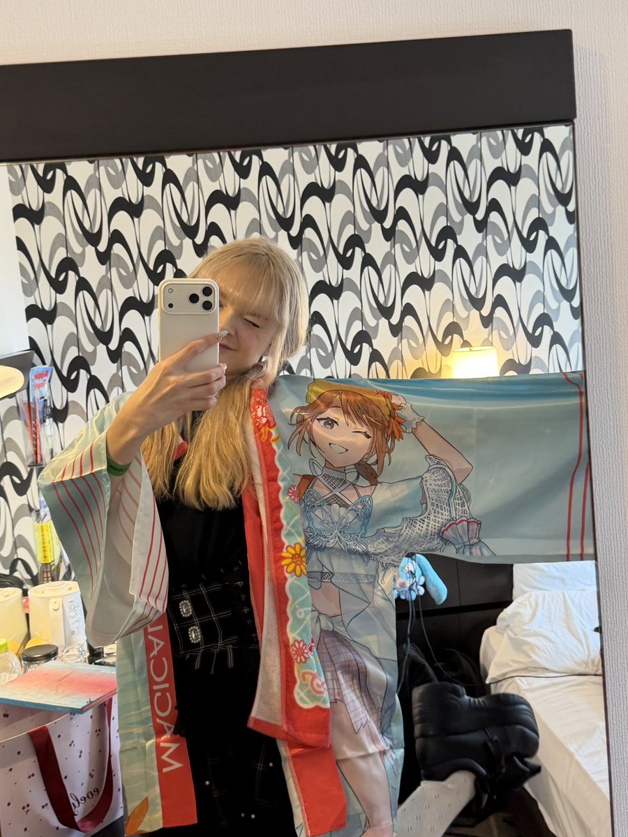 kaga022707's tweet photo. day 3 Mirai! 

i had both shows on sunday!!! i don’t think ive ever cried so much at any concert!! im forever greatful for this setlist and i loved this whole weekend so much im going to miss everyone and this mirai!!! https://t.co/2jR83GSz0x