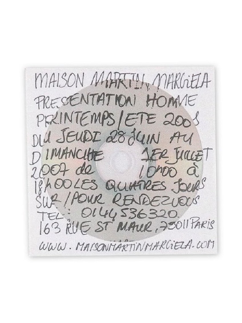 hallegilb's tweet photo. Invitation as functional object: Maison Margiela https://t.co/HDPAIaEzrH