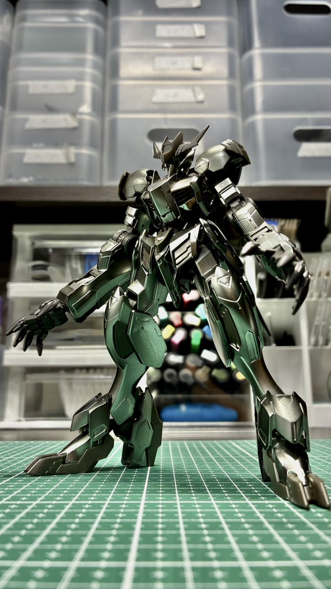 0728Jp's tweet photo. 《R8.8》
今月も1体。

心身お疲れでもなんとか。

#今月作ったプラモ晒そうぜ
#ガンプラ
#ガンプラ好きと繋がりたい 
#プラモデルライフ https://t.co/i6ovCqyZyd