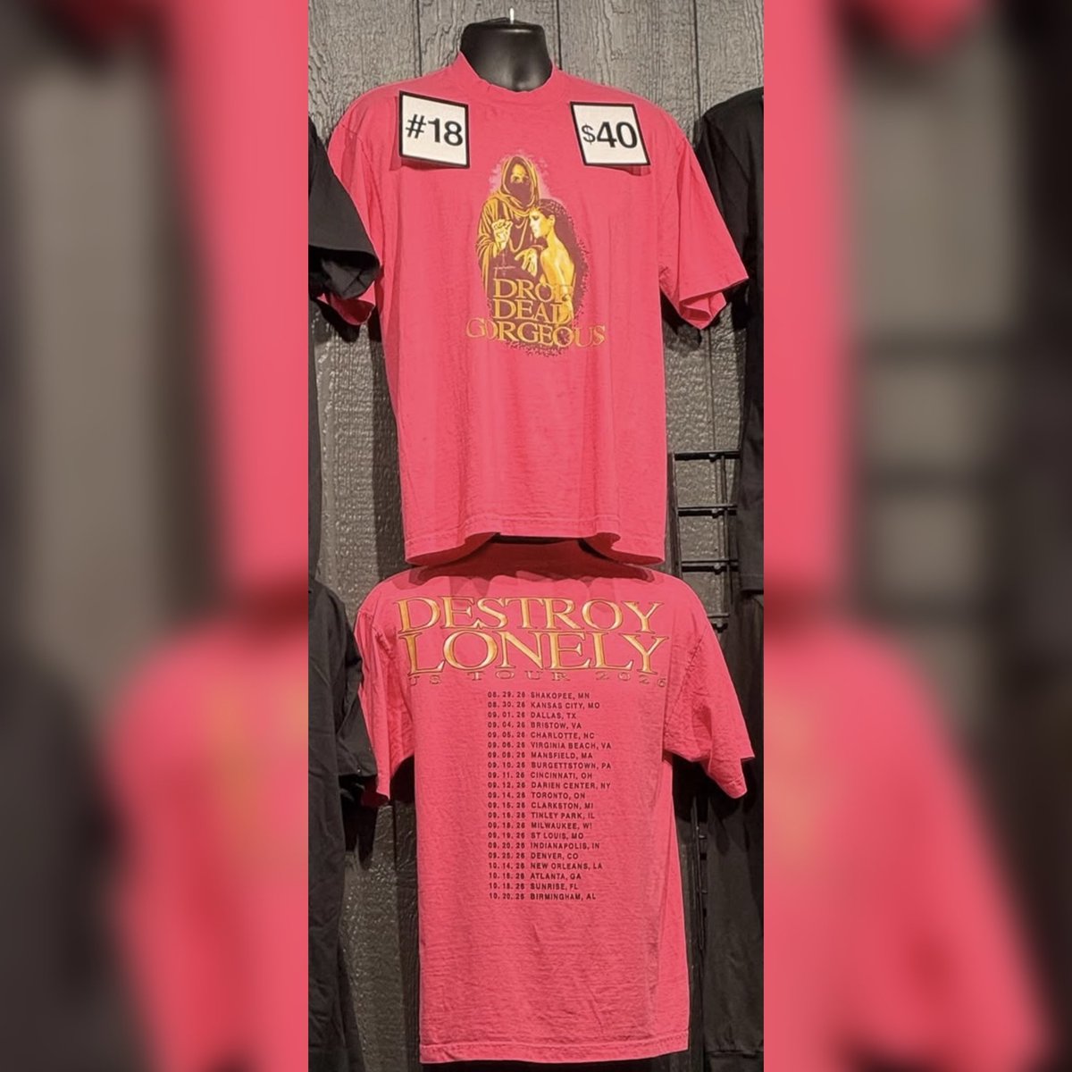 DBL0ARCHIVE's tweet photo. A closer look at Destroy Lonely’s ‘Drop Dead Gorgeous’ tour merch 👀 https://t.co/COMTQU6hnZ