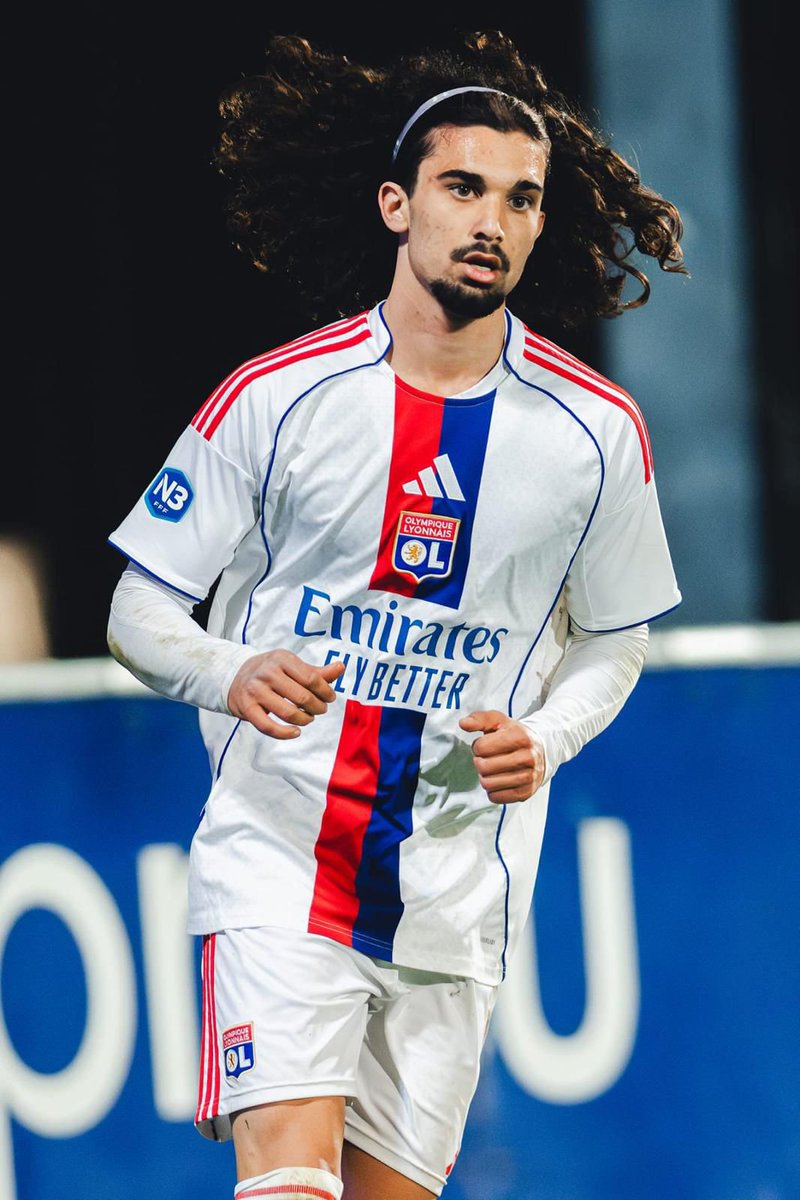 _Ege1919's tweet photo. ÖZEL | Fenerbahçe, Lyon B forması giyen Haktan Şener’e resmi teklif yaptı. https://t.co/VNIN9W397s