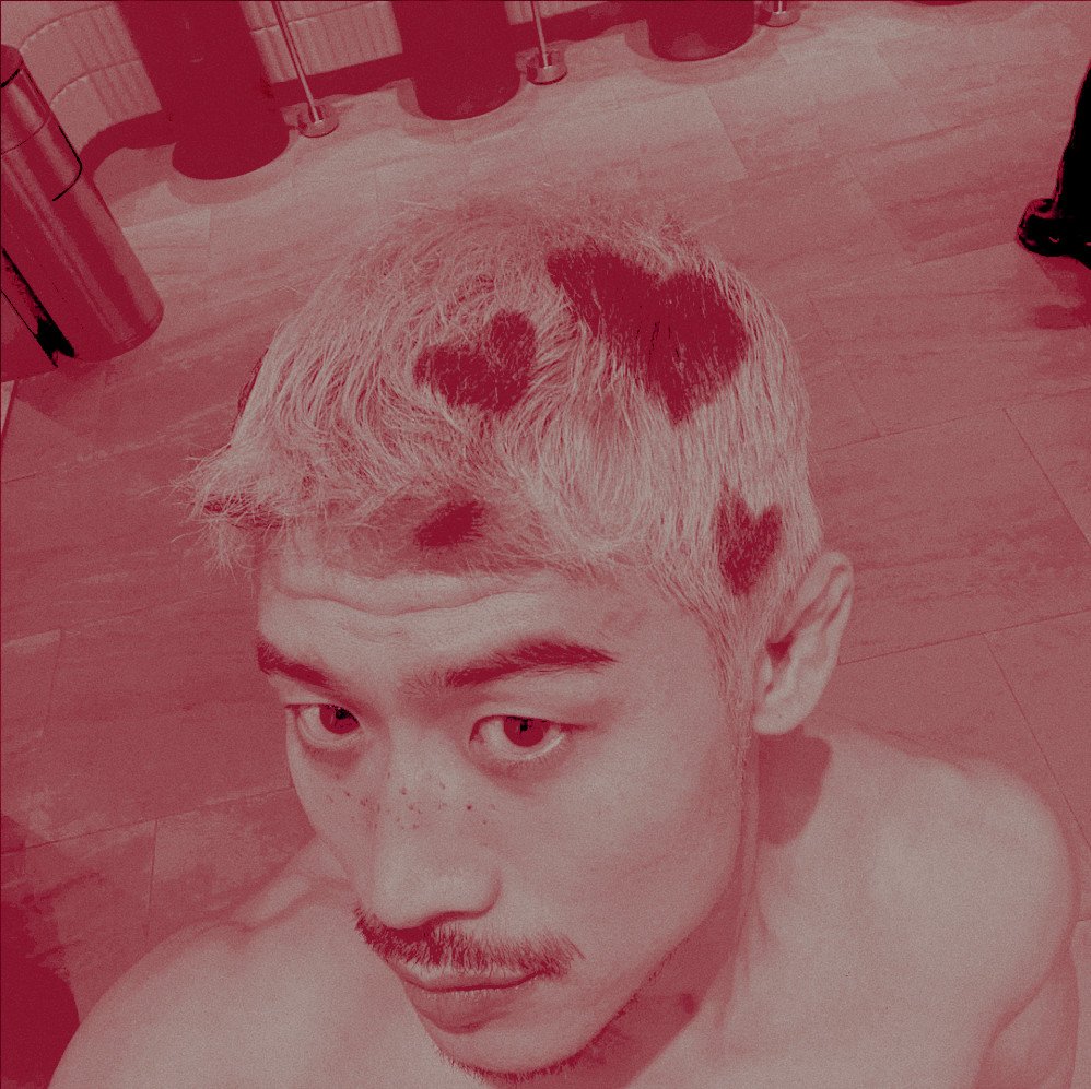 BIGSTZR's tweet photo. GENTE  !  TÔ  FELIZ  !  olhem  o  que  eu  fiz  no  cabelo  . https://t.co/yde3SfHrkm