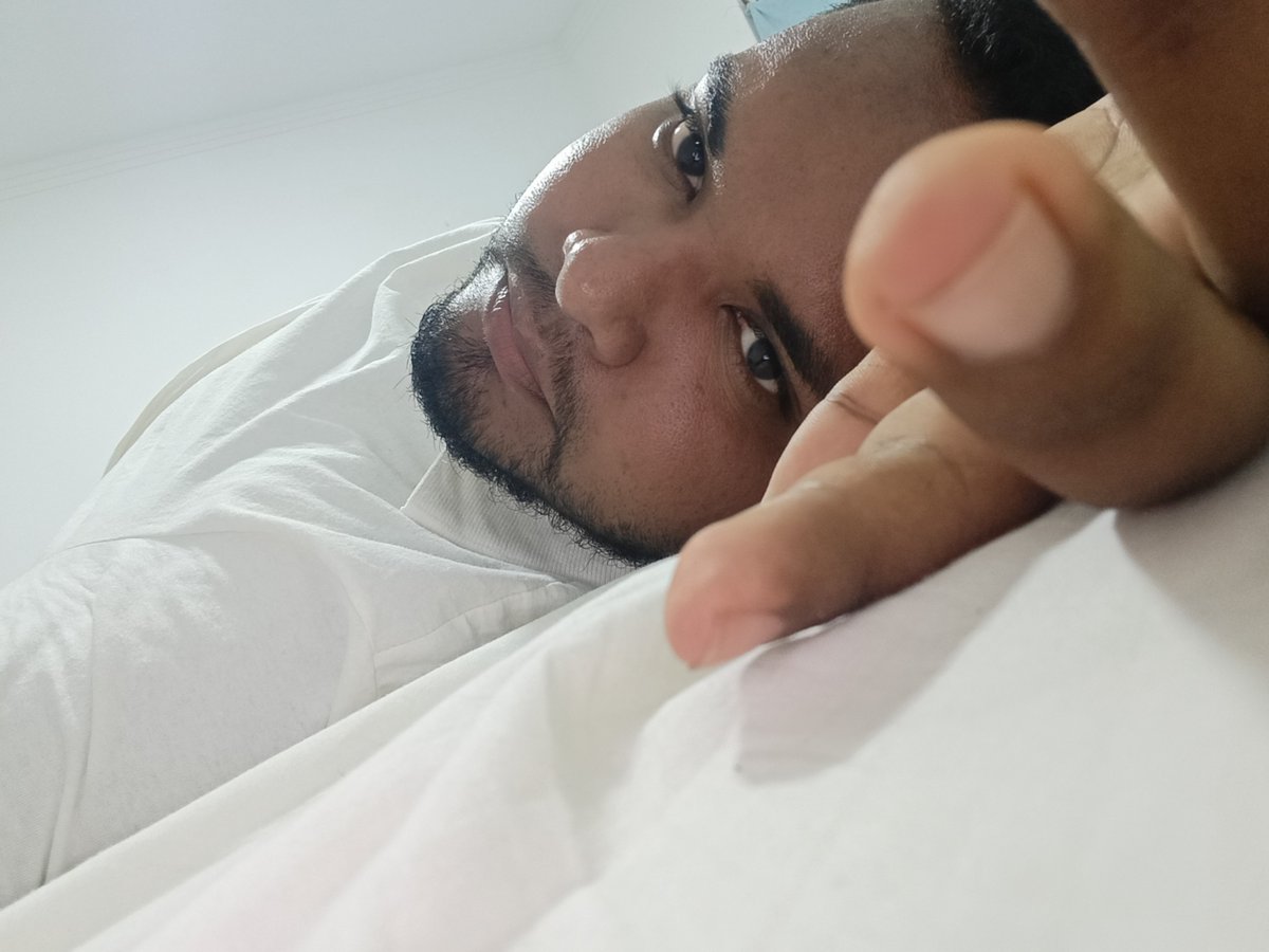 Iosleok's tweet photo. Boa noite ❤️🐻 https://t.co/TkFCuWpxwj