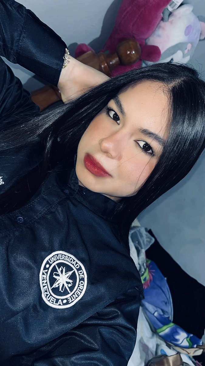 Varequipin's tweet photo. que hacen? Nos seguimos en ig? https://t.co/PqxijBuJQY