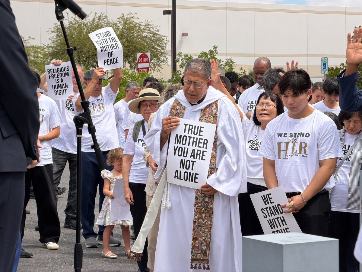 FamilyFedUsa's tweet photo. LAS VEGAS, Aug. 30, 2026 - Hundreds of people gathered Sunday outside the International Peace Education Center in Las Vegas for a prayer vigil in support of Dr. Hak Ja Han Moon, known worldwide as the Mother of Peace, as she awaits a verdict in a closely watched criminal case in South Korea.

Participants stood together in prayer around the iconic globe outside of the center, with some holding photographs of Dr. Han and her late husband, Rev. Sun Myung Moon, who together founded a global religious movement dedicated to strengthening families and advancing peace. 

The Las Vegas gathering was part of a broader show of prayer and solidarity for Dr. Han by supporters around the world.

Dr. Han faces the possibility of imprisonment in South Korea. Her case comes amid heightened scrutiny of religious organizations and conservative religious groups in the country, leading supporters and religious freedom advocates to characterize the proceedings against her as part of a politically motivated crackdown by the current South Korean administration. South Korean authorities have pursued the case as a criminal prosecution.

Read the full media alert here: https://t.co/kz0bkzijTO

#ReleaseTheMotherOfPeace #GodsDreamOneFamily #religiousfreedom #faithfreedompeace