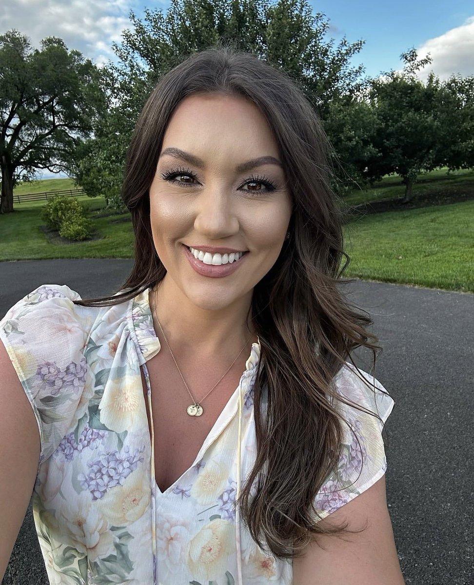 Brookefwcfi's tweet photo. Sunset 🌅 https://t.co/tV5x47Un48
