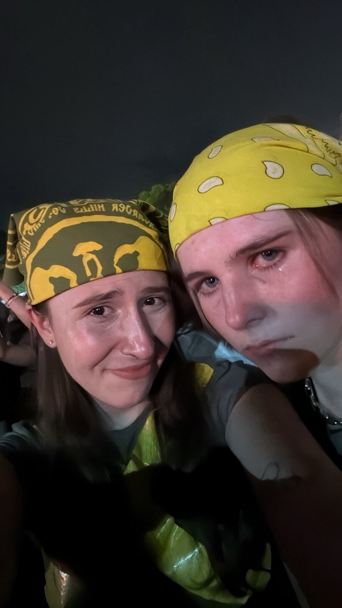 balaclavajosh's tweet photo. before vs after ape no i will never recover https://t.co/F3Jh9ZPW52