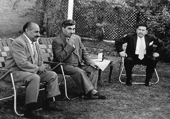 adhamshekh1's tweet photo. Mistefa Barzanî .......... Bexda - sala 1958 https://t.co/DF6U3QJ5tV