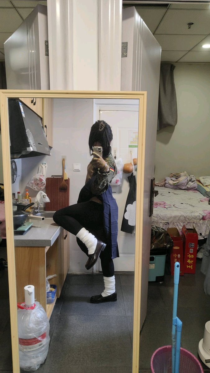 LeopardReinUwU's tweet photo. 武装少女最棒了 #武装少女 https://t.co/9Dl3WRztmm