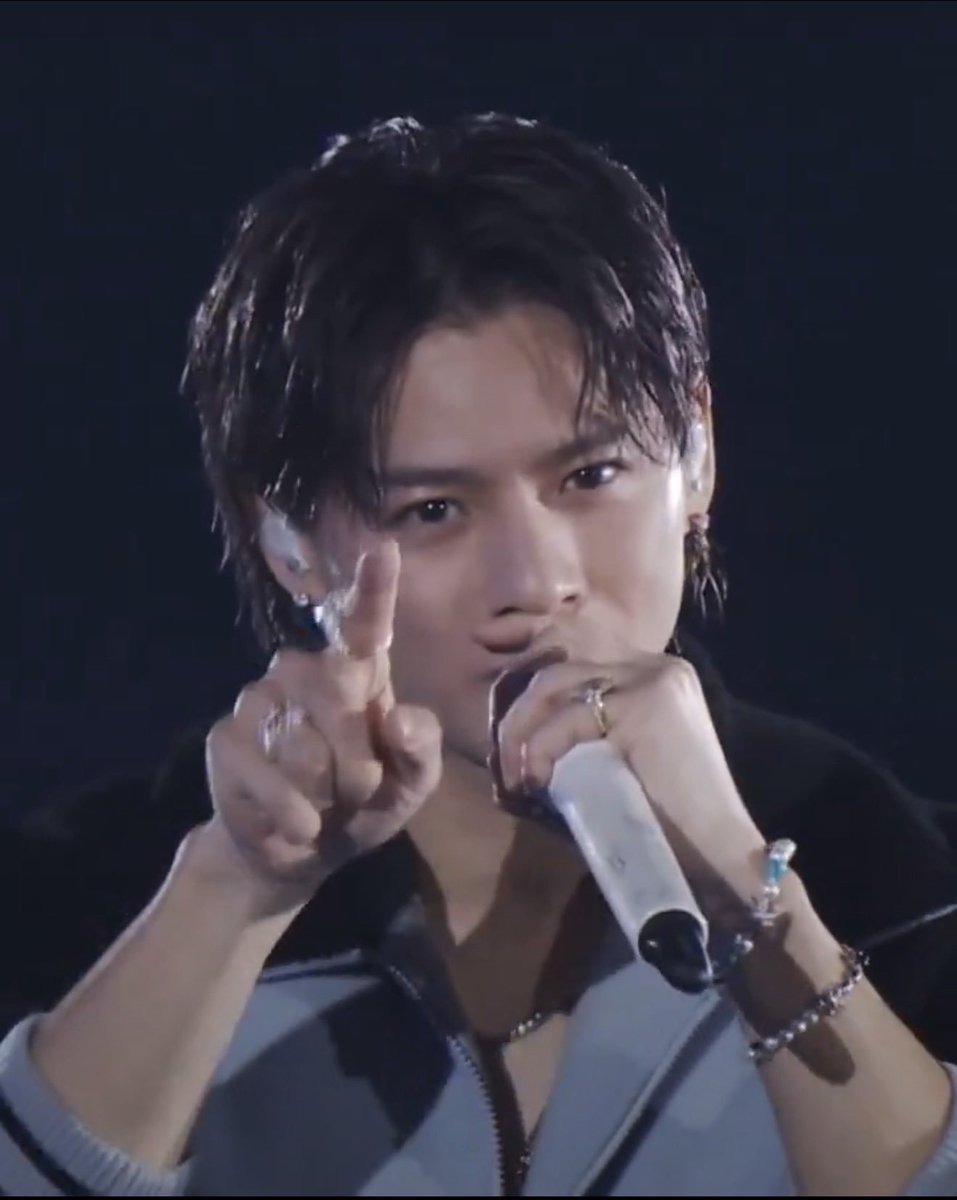 xliwZ5UN0BGwCtK's tweet photo. 紫耀に着いていけば
まちがいない！(o￢∀￢)b—-☆
色んな景色ありがとう︎︎👍
 #平野紫耀は人生最高の推し https://t.co/oJpj1FFDhV
