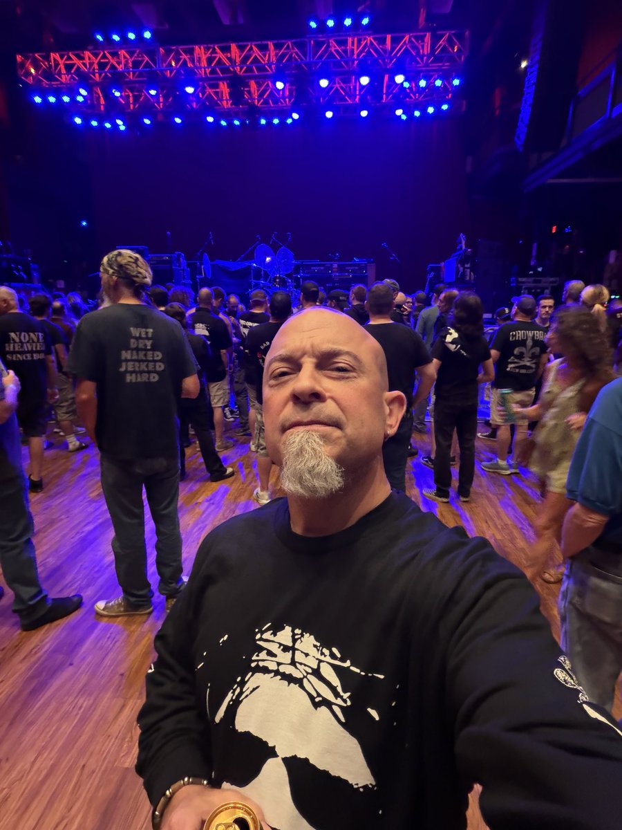 joenatoli's tweet photo. Tonight’s office: The Fillmore for @downnola + Helmet + Spirit in the Room.
THE POWER OF THE RIFF COMPELS ME
#Down
#StrapItDown https://t.co/gcGgCjIcwv