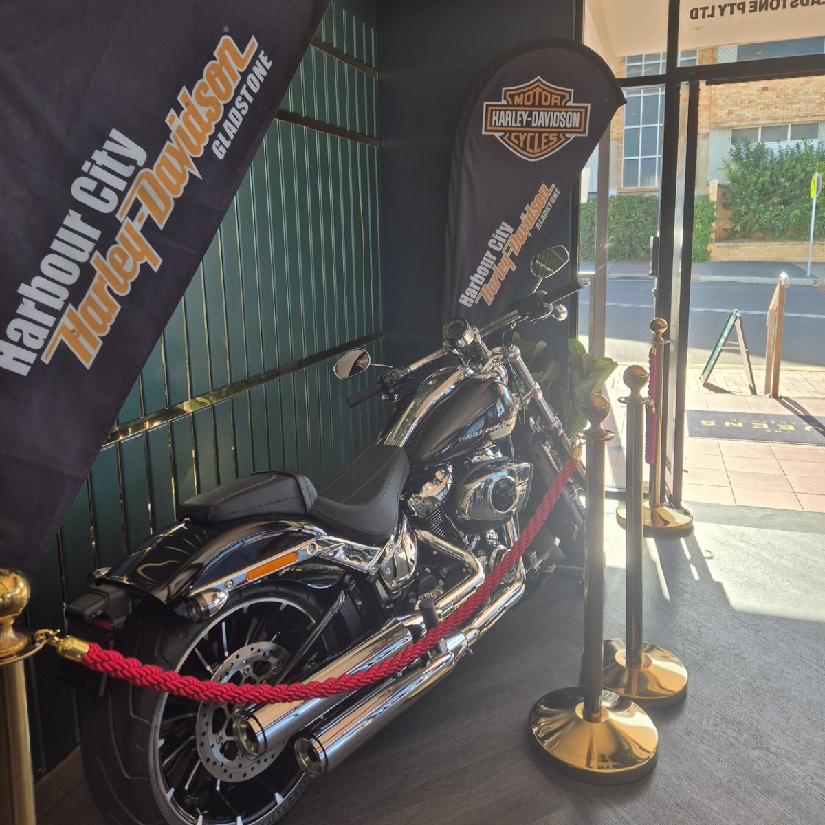 hallalexander42's tweet photo. What did we do today? We delivered this stunning 2025 Harley-Davidson Breakout to The Queens Hotel Gladstone—and now it could be yours! With over $100, 000 in prizes, support your local and enter for your chance to win. https://t.co/R4GS4M9qcj