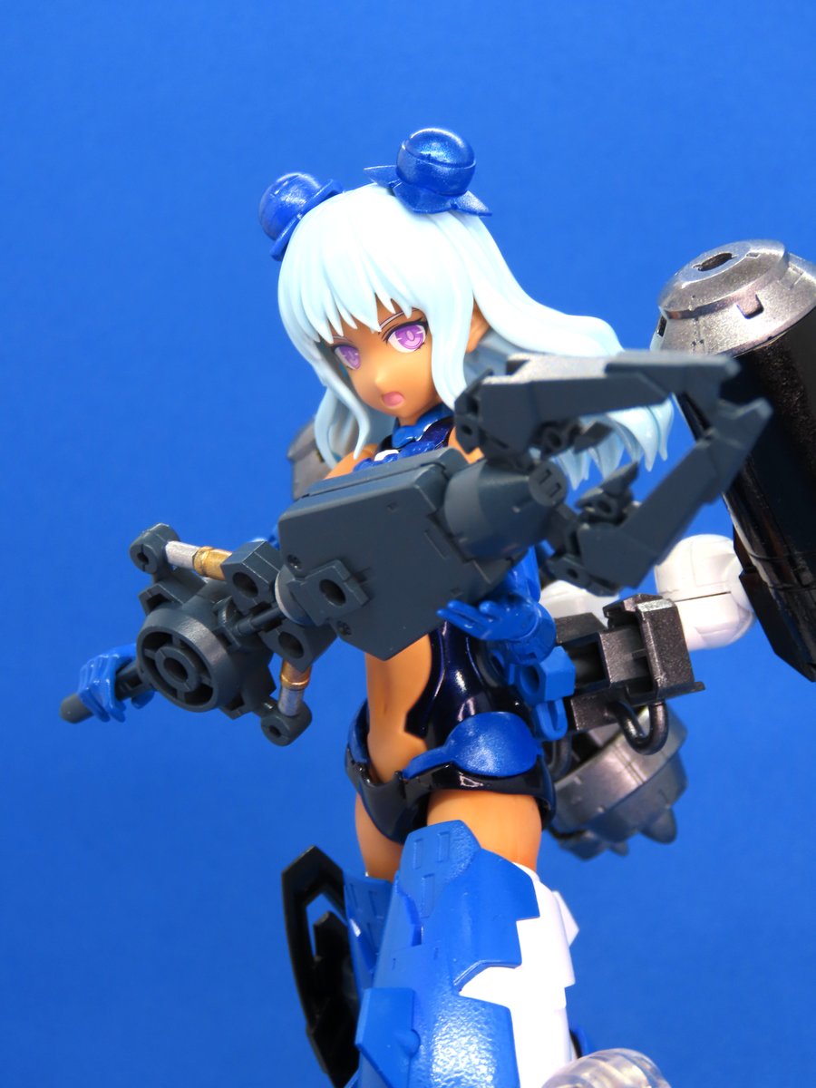 larkiafu's tweet photo. #全クリエイターに告ぐ青の作品を解放せよ https://t.co/UqhsoYF0wT