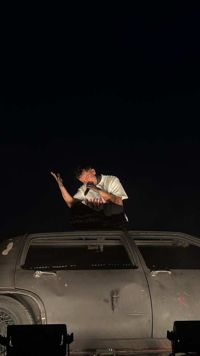 next_semesterr's tweet photo. wdym i took these photos GUYS PLEASE SONT STEAL RHEM WITHOUT CREDIT I BEGGG https://t.co/rsp2nwmXaY