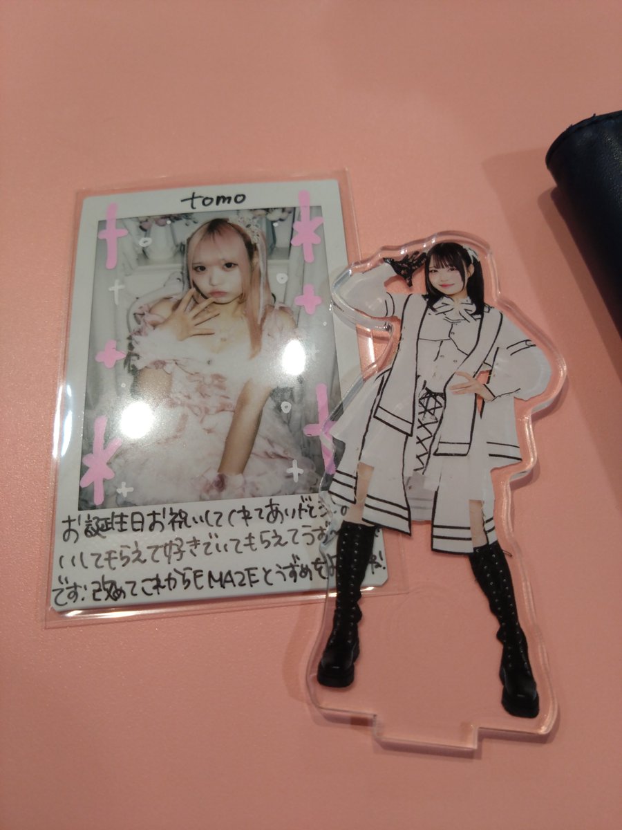 w0ybFTT0n0VRkw7's tweet photo. 遅くなりましたが、先週うずーめ生誕チェキちゃんと福岡へ届きましたので報告致します‼️😆✨
#MAZE https://t.co/s5ZNYFEZED