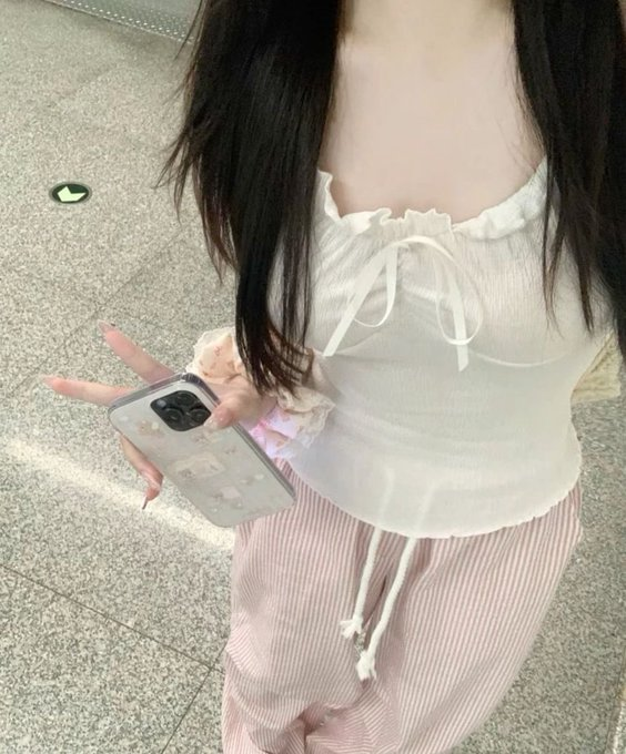 MuslihatiZ's tweet photo. 今のご時世、Ａ杯は100人に5人の希少度らしくて希少価値という一点で褒められた。 

 正直、なんっっにも嬉しくない。 https://t.co/WnyDvOlwJS