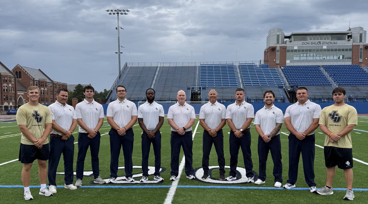 coachDeanPaul's tweet photo. As we conclude training camp, it seems like a good time to thank the defensive coaches for their hard work and dedication. This is a fun group to work with, and they definitely keep me young! Grateful for all they do. https://t.co/nZGkWWlURp