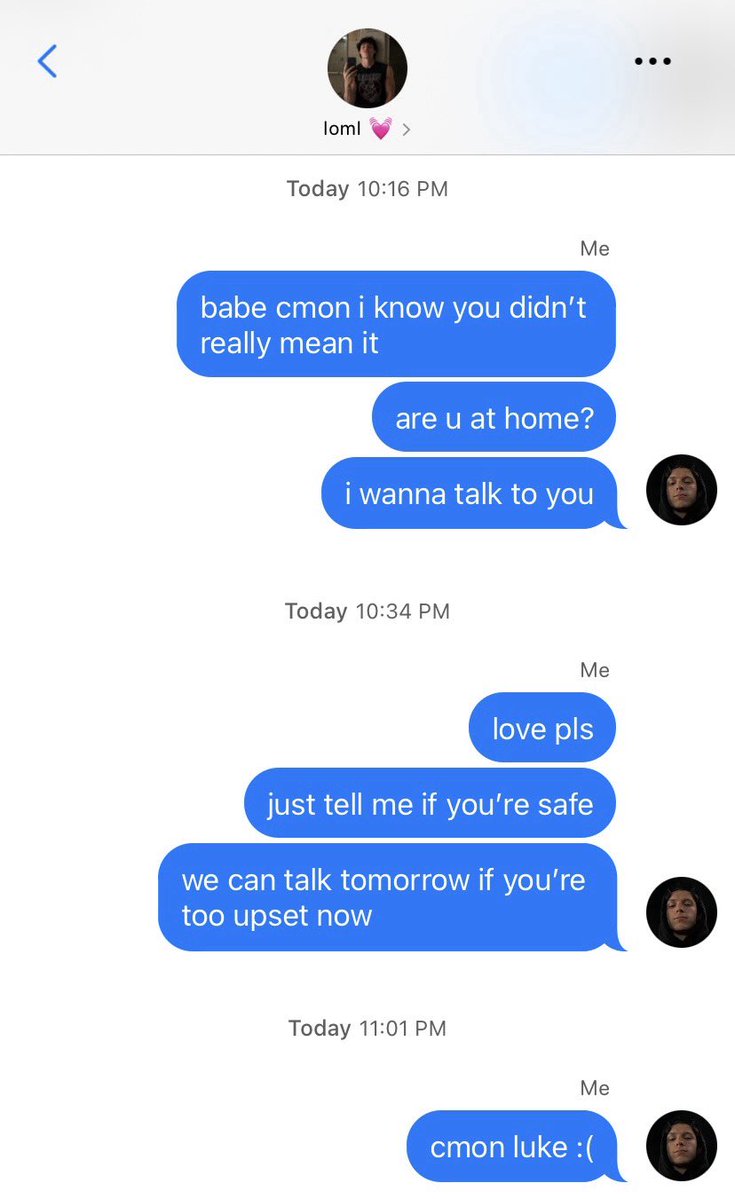 pumpknair's tweet photo. #spideycastle but peter’s bf is being an asshole again and peter just can’t help but text his father in law for comfort right? https://t.co/GLXcUNlOdi