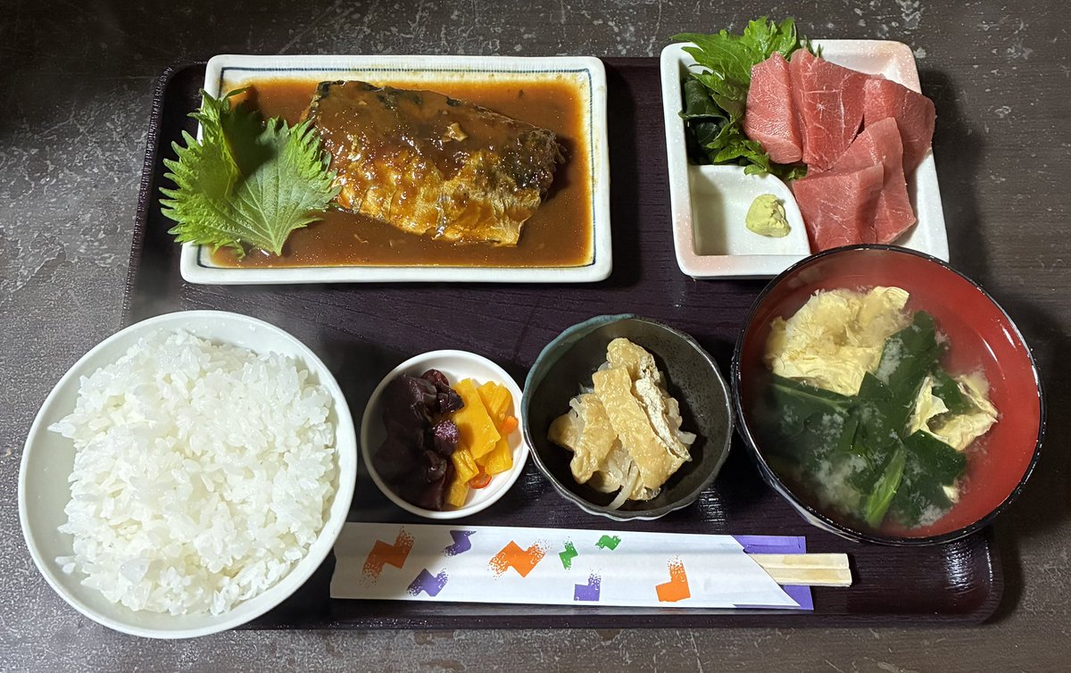 chikurindesuyo's tweet photo. おはようございます‼️

ランチ営業

11:30〜14:00

8月最後の営業日です😌

本日も、
よろしくお願いいたします🤗

#江東区東砂 #ランチ #定食 #たまごとほうれん草 #写真は定番と日替わりメニュー https://t.co/Y0toXId6ex