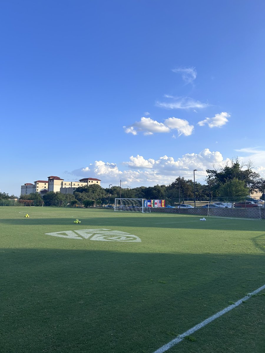 KTSWSports's tweet photo. We are 30 minutes out from @TXStateSoccer taking on @southernu_wso! Bobcats will look to extend their unbeaten streak to six! Stay tuned as we will have live updates all game in this thread. 🎙️: @IanGraffunder and @wrldwideguy 

#KTSWSC⚽ | #KTSW📻 | #EatEmUp😼 https://t.co/0kHFwj69pD