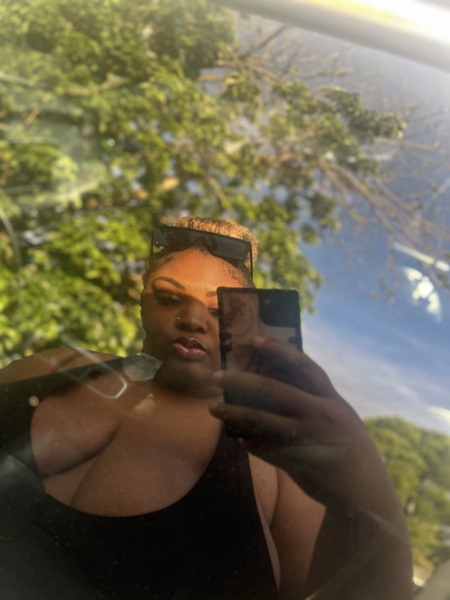 AaliyahArman's tweet photo. ☀️ https://t.co/YYSVVlTS8l