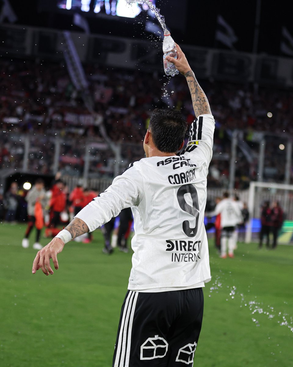 ColoColo's tweet photo. ESTÁS LOCOOO, NINEEE 🤟🏻🤟🏻⚽️⚽️9️⃣ https://t.co/VNfaAbUzbe