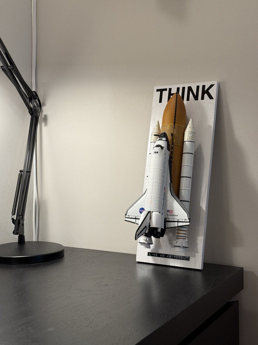 RyanElcockMr2's tweet photo. @Cmdr_Hadfield I loved your perspective on fear so much, I immortalized it on my wall forever. 

Thank you so much for sharing your insights with us earthlings!!! https://t.co/iTKQnwpvaI