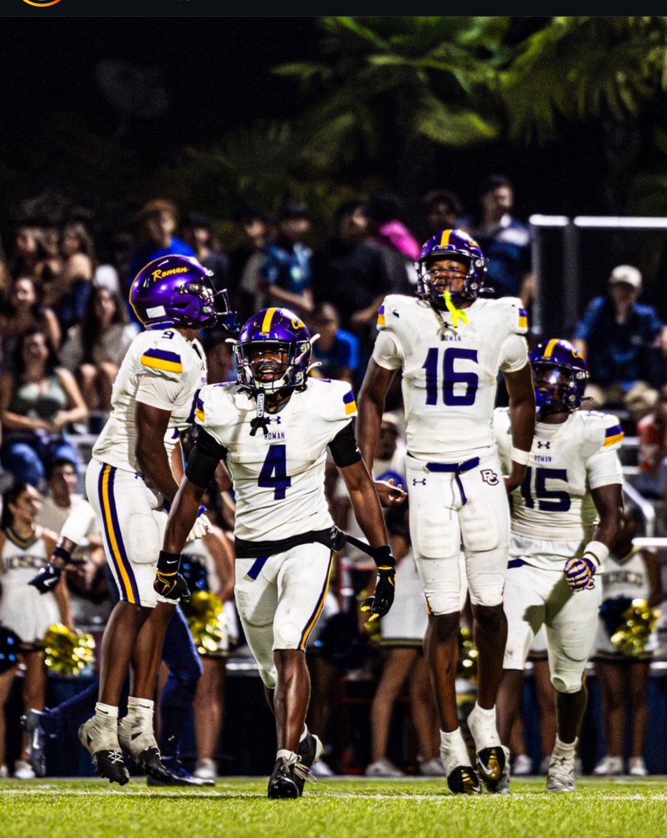 RomanCatholicHC's tweet photo. Grateful for the opportunity to compete at the highest level with @boscofootball. Hospitality was first class, atmosphere was great and as a team we got better. #OTTNO 💜💛 https://t.co/OveGztpoOg
