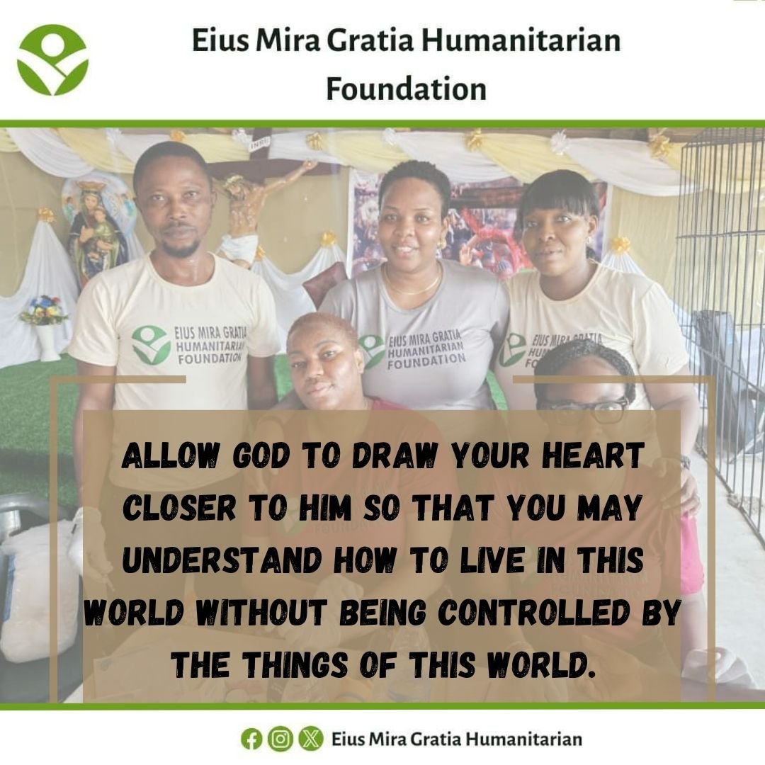 EiusMiraGratia's tweet photo. When your heart belongs to God, the world loses its power over you.
#GodFirst #Faith #ChristianMotivation #TrustGod #WalkByFaith https://t.co/AuCrAW5VlE