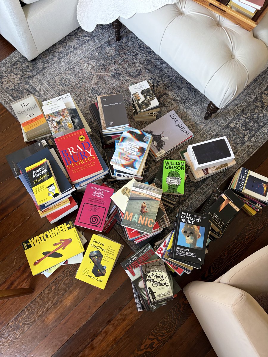 kimjongunagi's tweet photo. Organizing the library on this fine Sunday plus three recent acquisitions https://t.co/G5m0X867QI